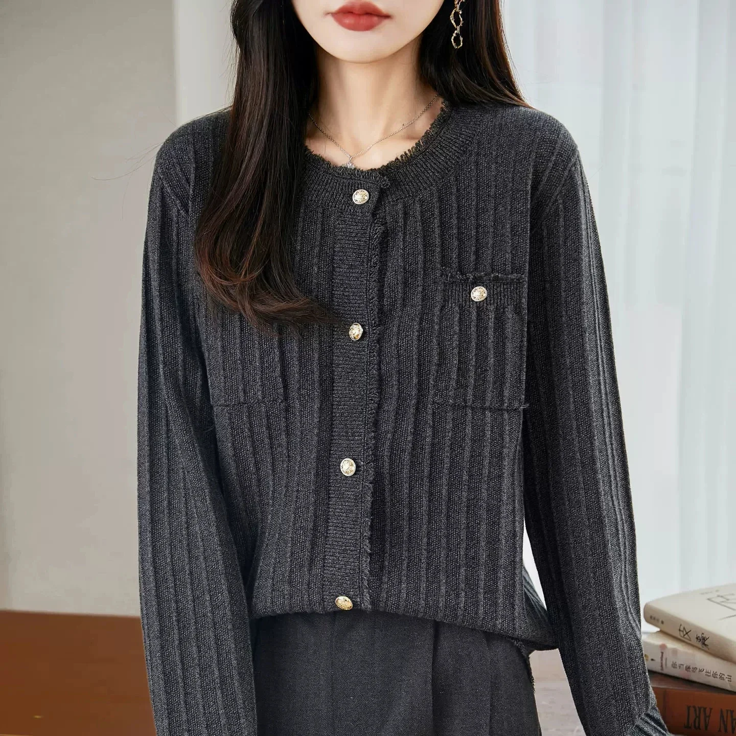 

Women's Ribbed Knit Cardigan Sweater O-Neck Button down Long Sleeve Soft Fall Casual Frayed Edge Knitwear Tops