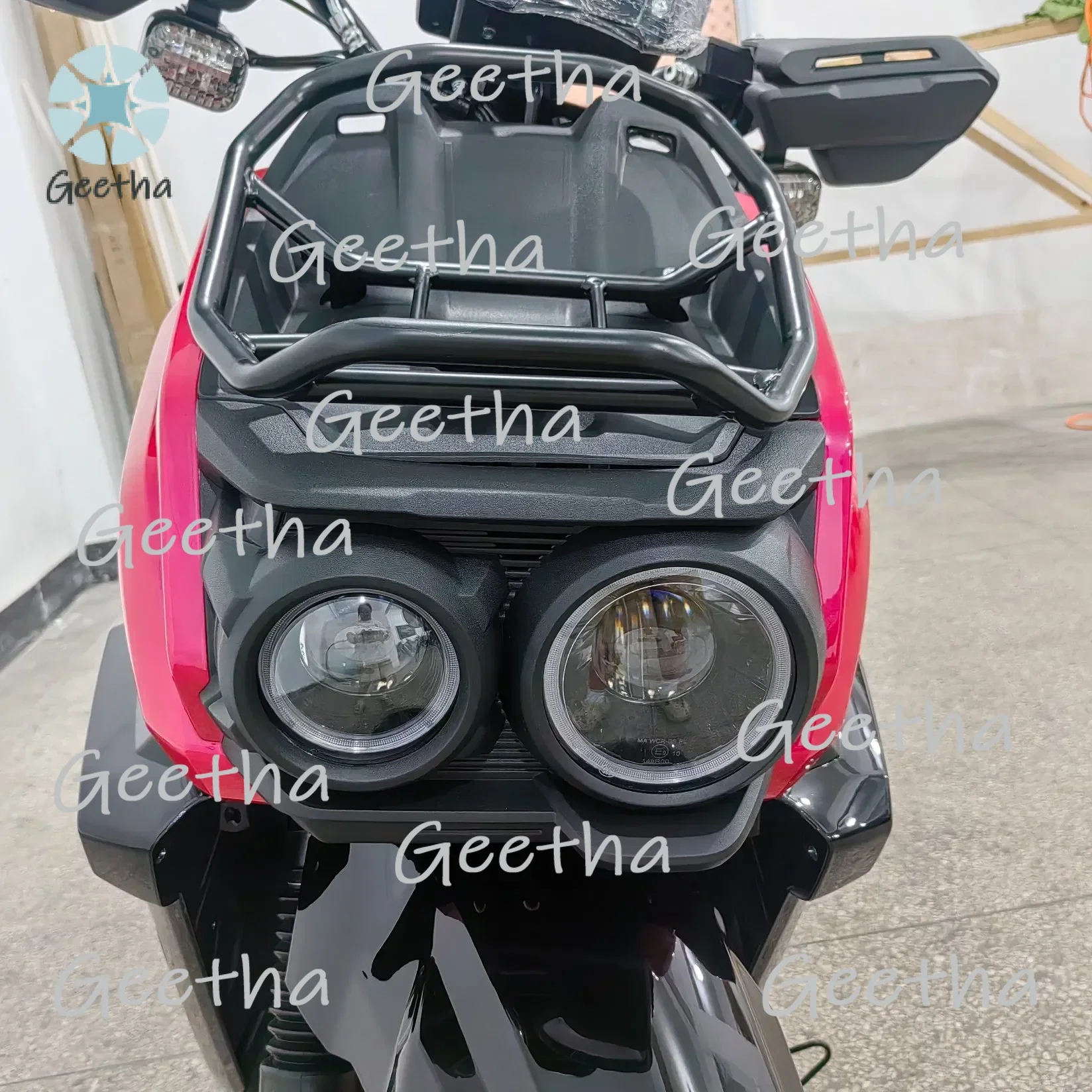 

ForFactory High Power Electric Moped 2000W 85km/H Removable Lithium Battery Electric Motorcycle E Scooter For Adults