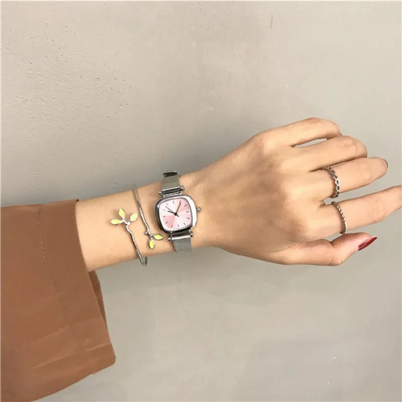 

New Square Watch Women Retro Fashion Ladies Quartz Wrist Watch Student Simplified Net Belt Watch Relojes Para Mujer Montre