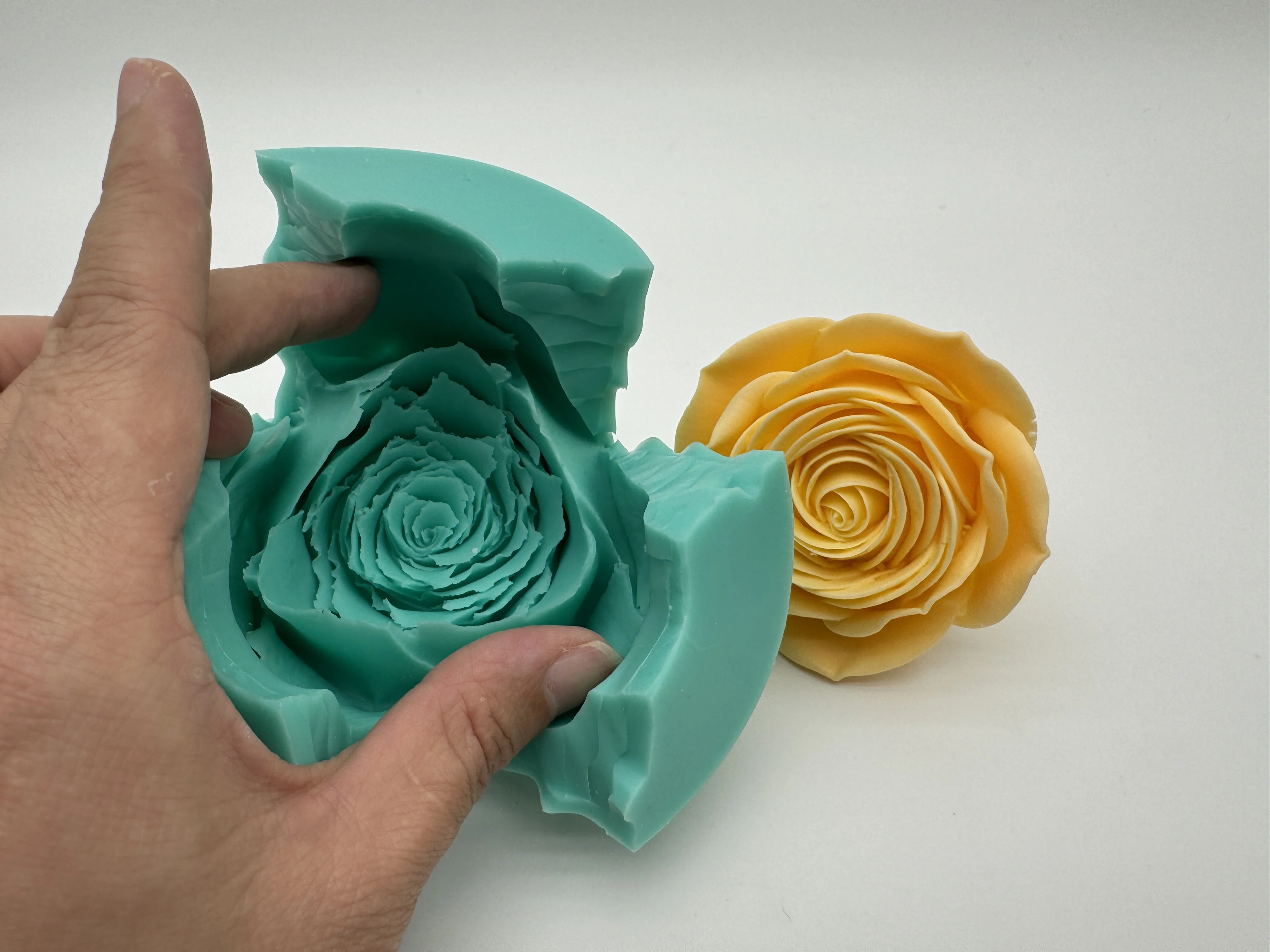 3D Crystal Epoxy Resin Flower Mold Handcrafted Soap Candle Wax Silicone Molds Chocolate Cake Aroma Plaster Stone Mould