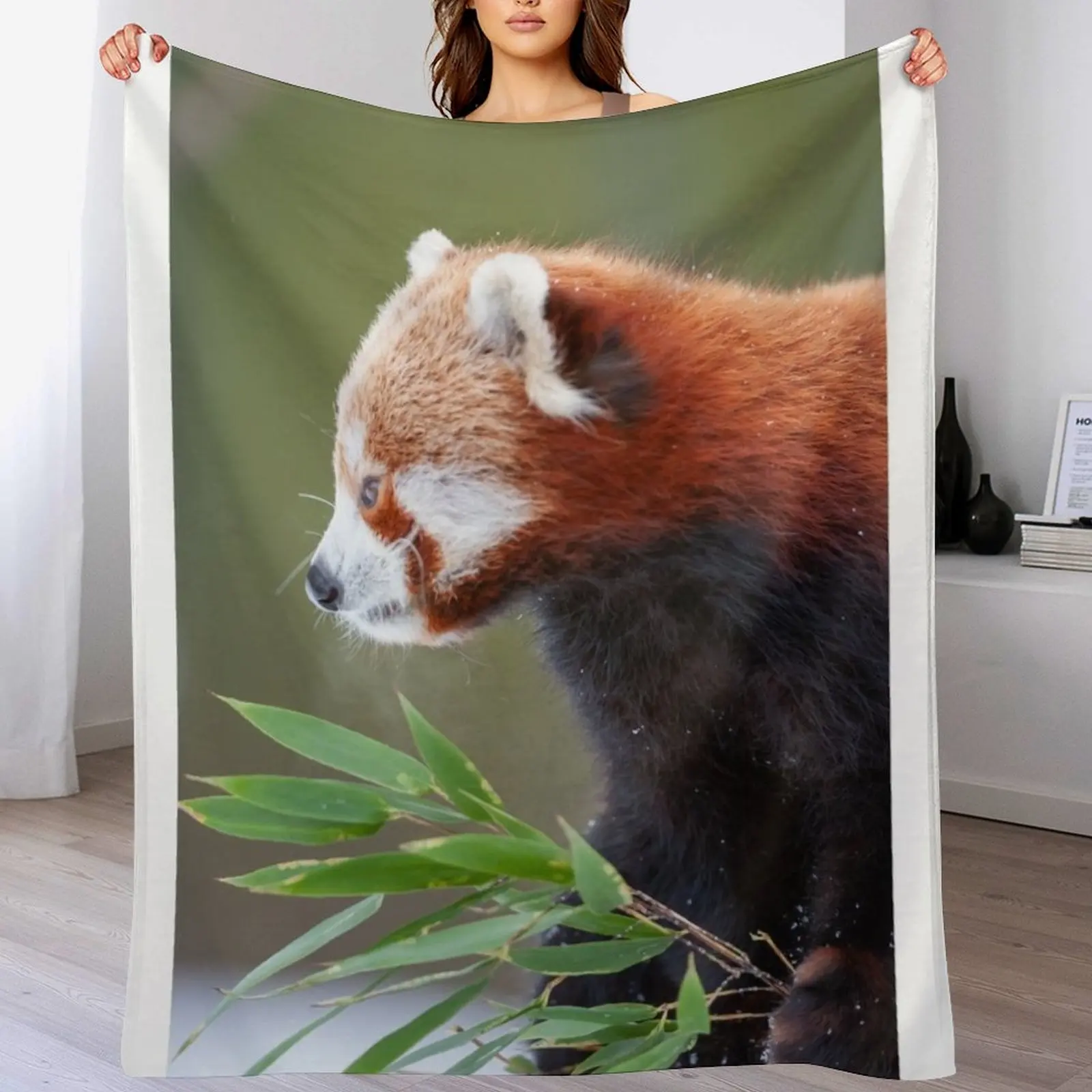 Little panda Throw Blanket Ultra Plush Cozy Blanket for Napping Sleeping