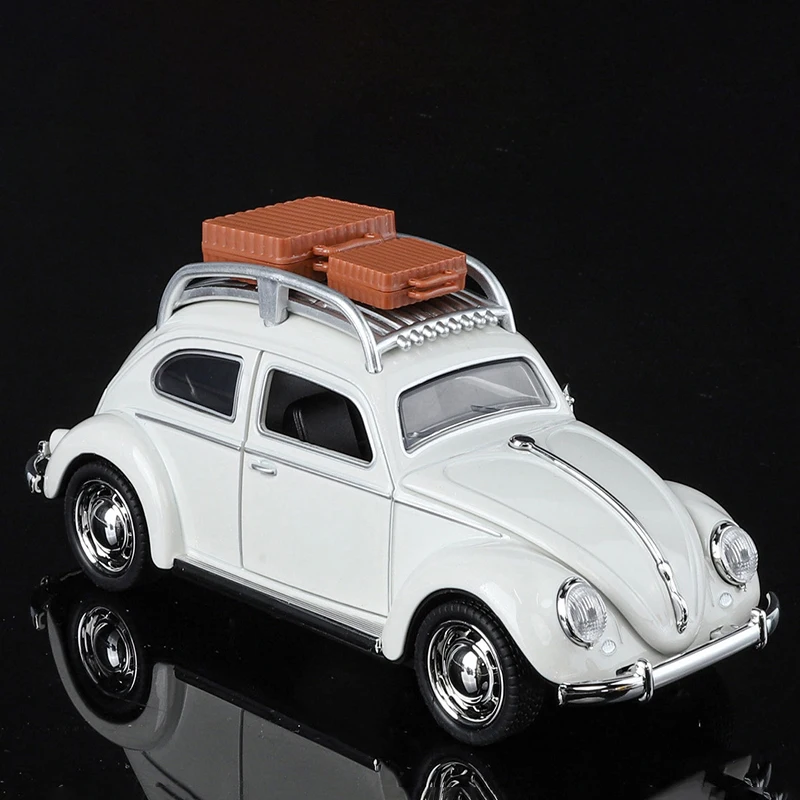1:32 coche clásico escarabajo 1995 coche en miniatura de aleación sonido y luz tirar hacia atrás juguete para niños coleccionables regalo de cumpleaños