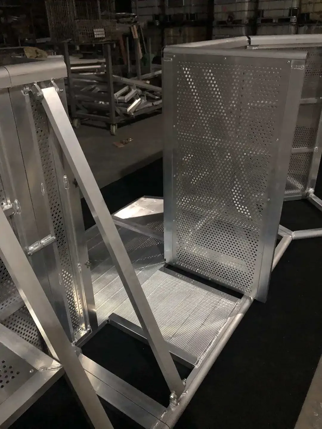 Aluminum Traffic Control Door Barrier Security Barrier Gate With Corridor Strong Duty For Concert