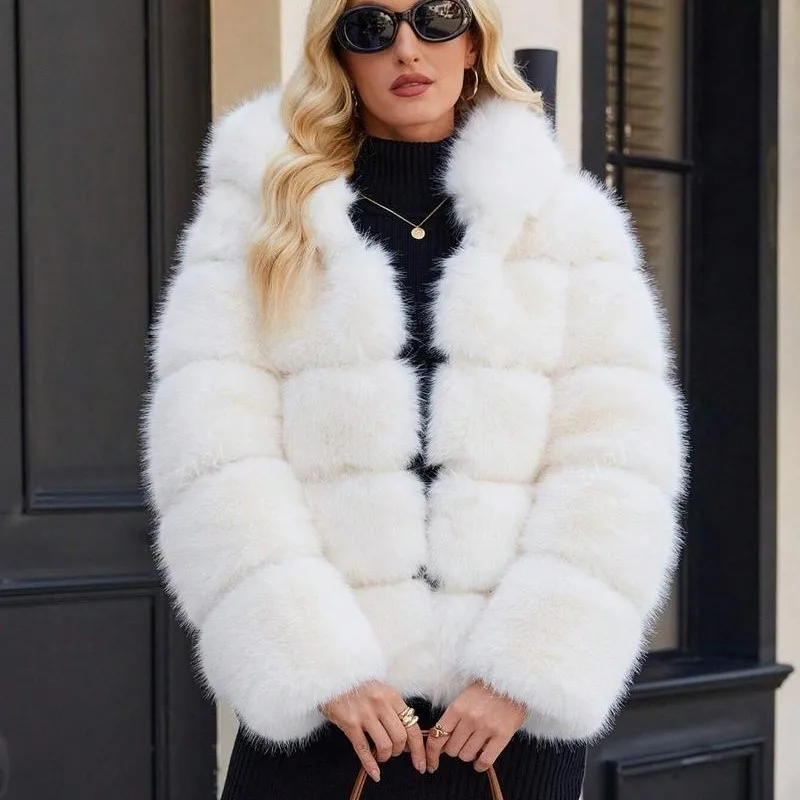 Korean Style Women's Short Hooded Faux Fox Fur Coat Fashion Streetwear with Faux Fur Trim Thickened Winter Faux Fur Outwear