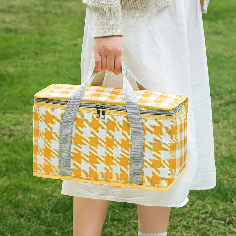 

Household Large Capacity Camping Picnic Bag, Family Outdoor Travel Portable Warm Bento Bag