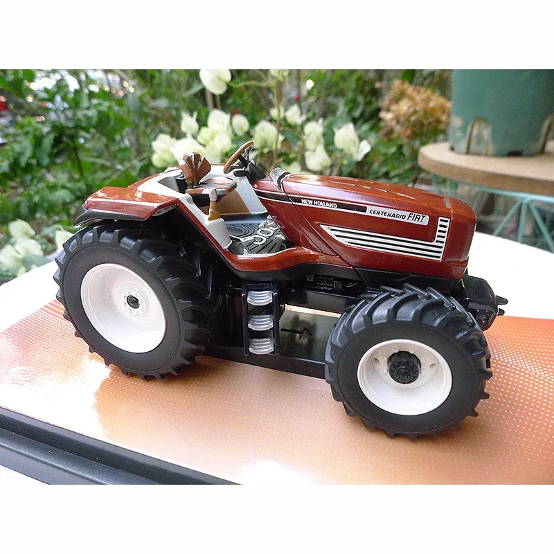 Diecast Alloy 1:32 Fiat Centenario Driverless Tractor Farm Vehicle Model Adult Classic Collection Display Gift