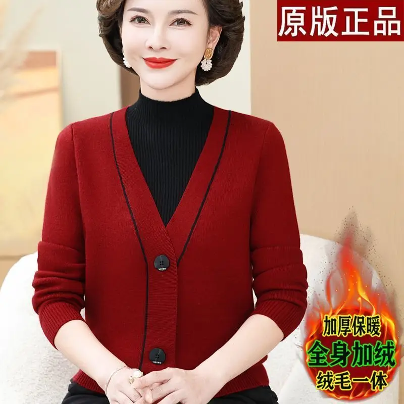 

Women's Long Sleeved Pullover with Thickened Warm Knit Base and Top JJ130