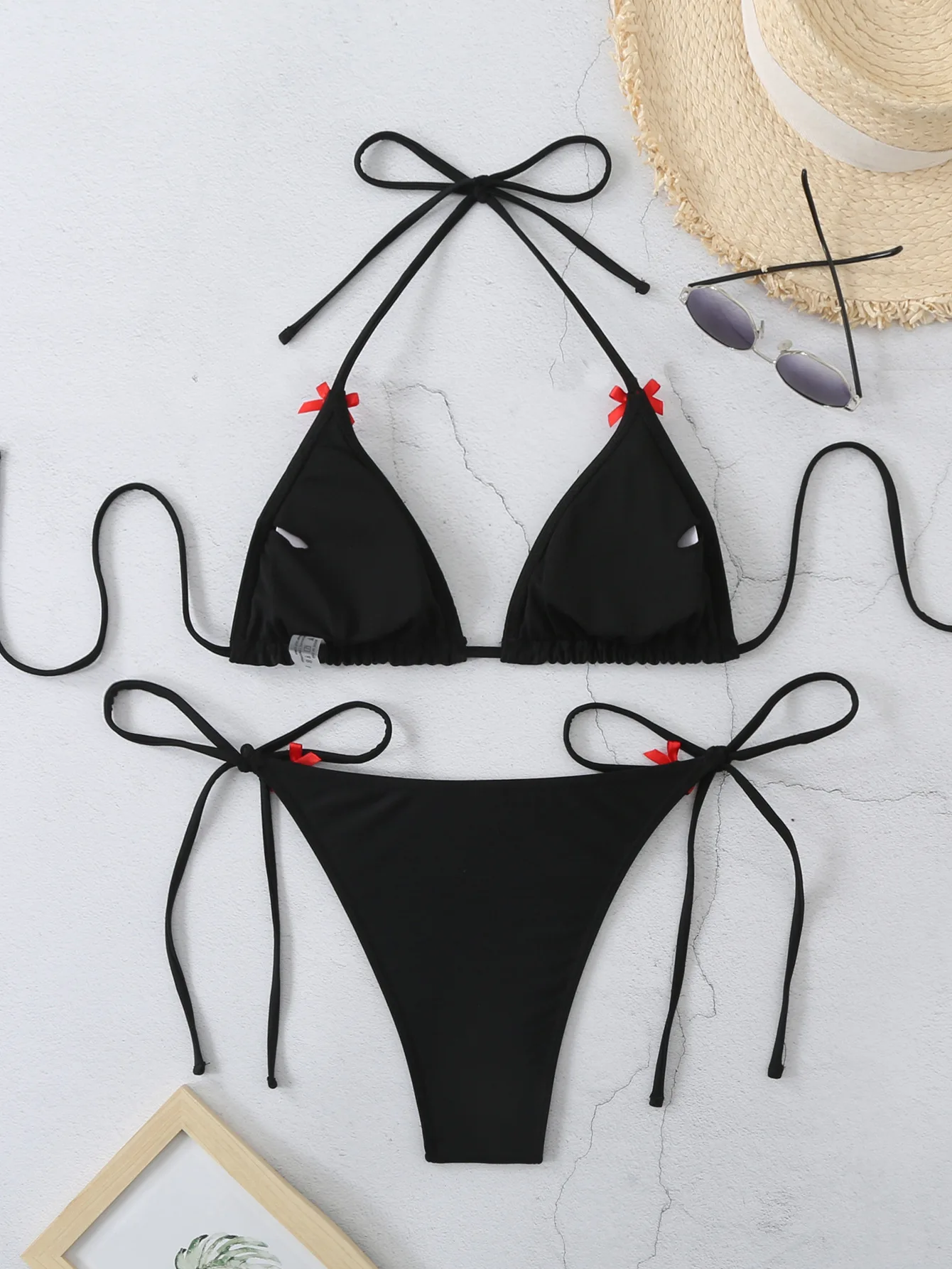 Costume da bagno bikini con fasciatura con fiocco Costume da bagno micro triangolo Abiti da spiaggia da donna 2025 Nuovo costume da bagno Biquini