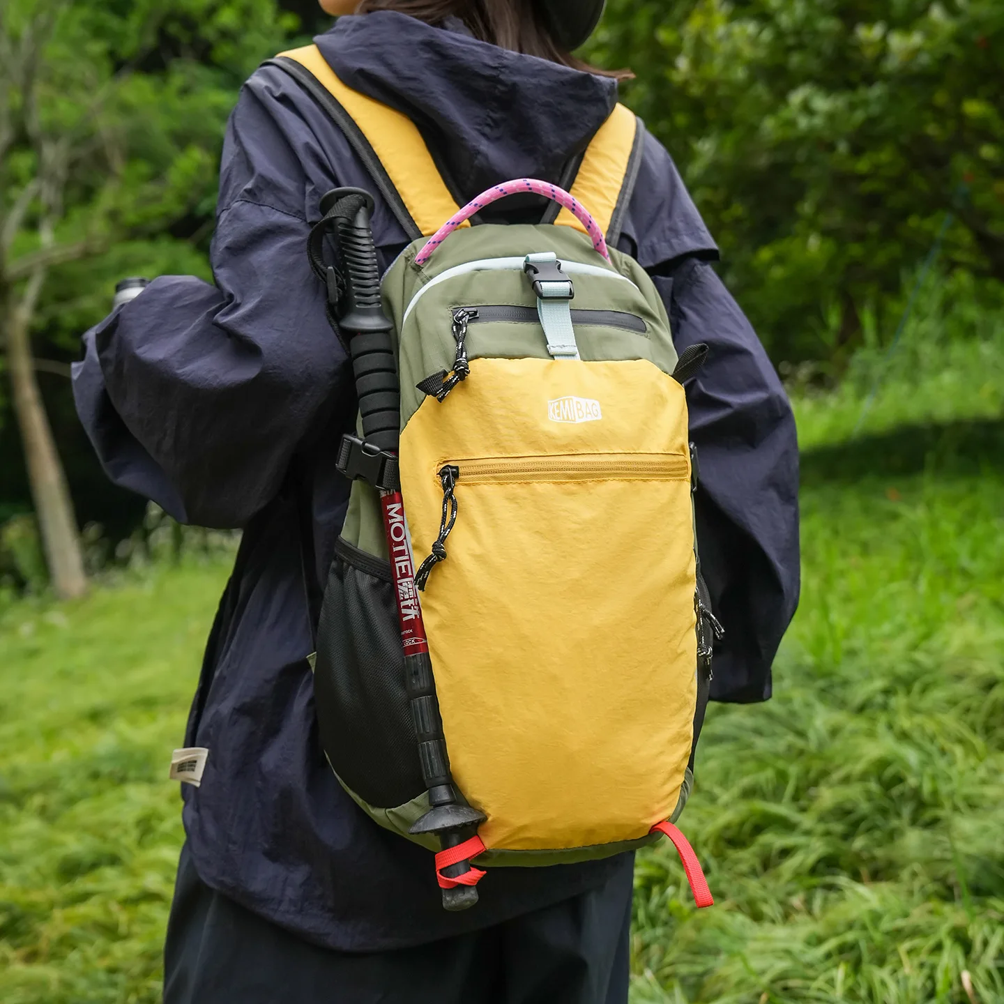 Waterproof Casual Sports Backpack Large Capacity Cycling Outdoor Climbing Bag Women's Backpack Lightweight Color Block Design