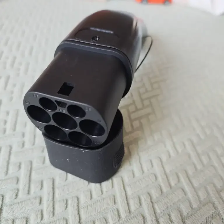 Type 2 electric vehicle Charging station plug for charging station replacement plug 16A 32A IEC 62196-2 Electric vehicle charger