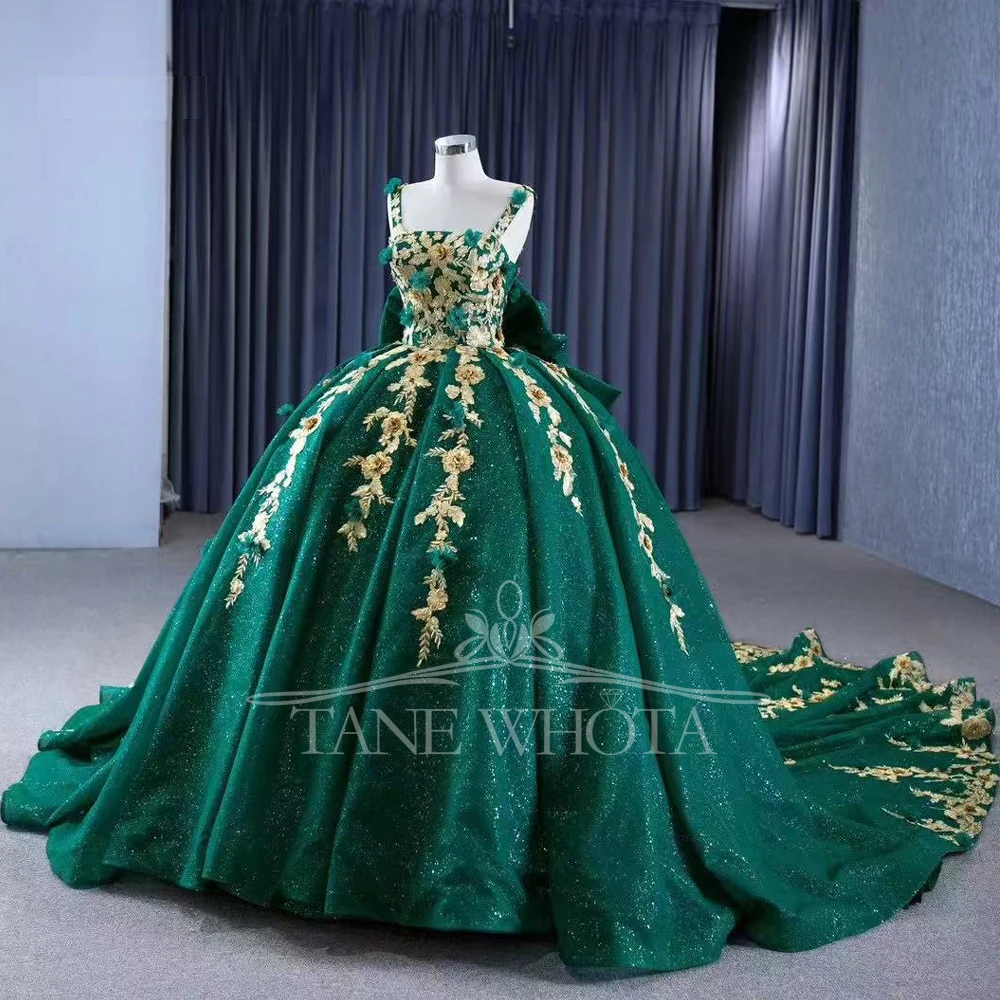 Green Ball Gown Quinceanera Dress 15th Birthday Spaghetti Straps Lace-Up Keyhole Back Beading Sequined Appliques Flower Detail