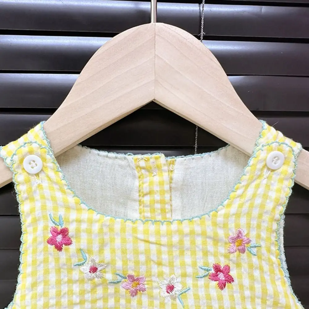 

Sleeveless Design Baby Girl Romper Dress Duck Print Cotton Material Cotton Romper Floral Embroidery Yellow Gingham