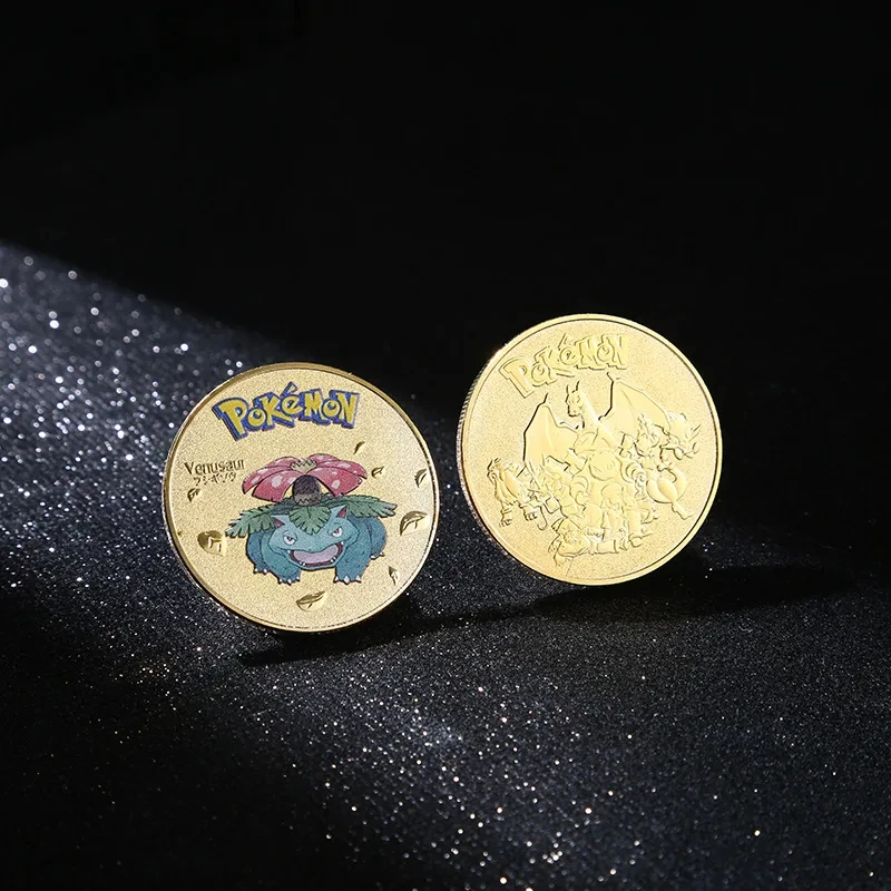 عملات البوكيمون الذهبية المعدنية Mewtwo عملات أنيمي عملة تذكارية Charizard بيكاتشو الذهبي البوكيمون بطاقات عملة معدنية مستديرة اللعب