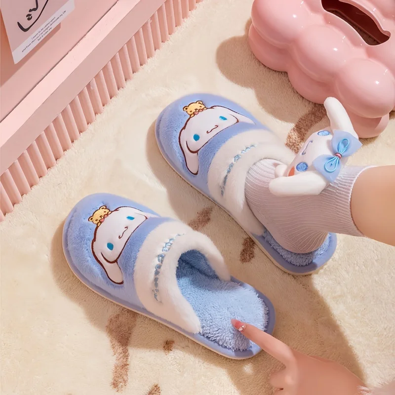 Sanrio-女の子のための豪華なハローキティのスリッパ,暖かい屋内フラットシューズ,滑り止めの家庭用カジュアルシューズ,冬,黒み,私のメロディー