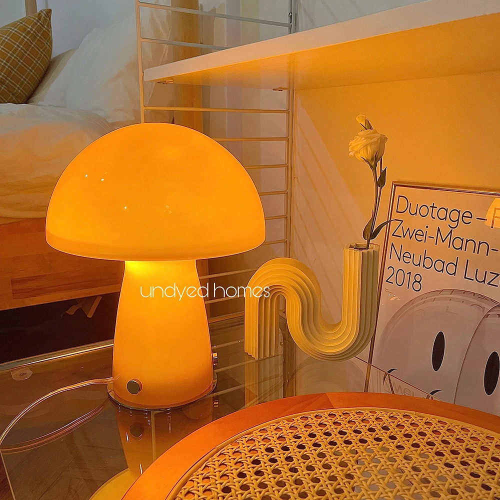 Medieval table lamp Korean modern glass mushroom lamp  bedroom Nordic simple bedside lamp