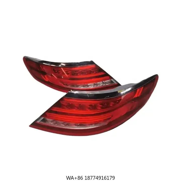 

Plug and Play Full LED Flow Taillight Taillamp for E Class 207 C-Class C180L C200L C260L C300L 207 LED Light Assembly Bonnet