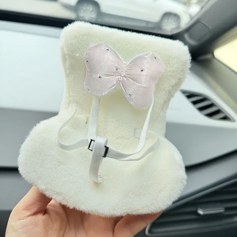 Bambola di peluche in miniatura e carina, comoda e sicura, decorazione per sedile adatta per bambole da 15-17 cm. Un ottimo accessorio o regalo per i fan