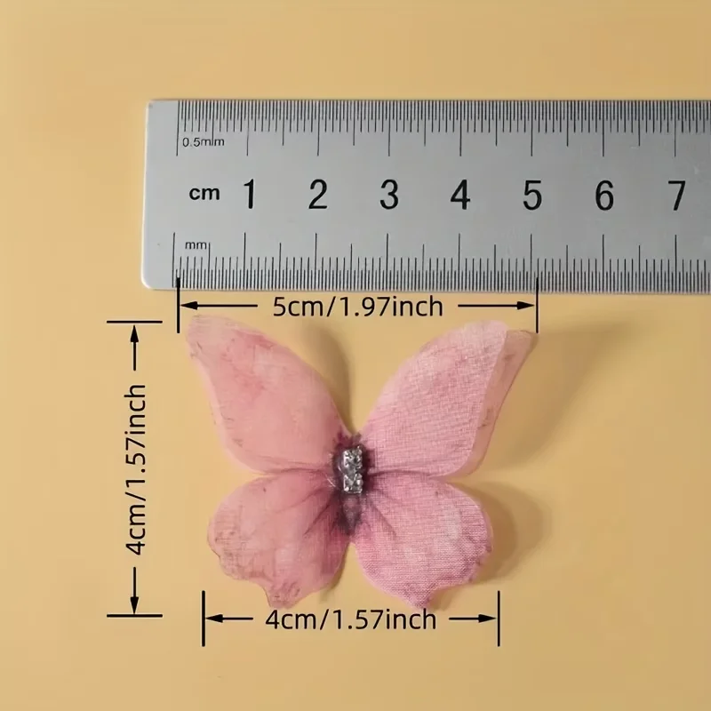 24 farbenfrohe Schmetterlings-Aufkleber – handgefertigte 3D-Stoffapplikationen für Hochzeitskleider, Kleidung und Haaraccessoires. – Detail 4