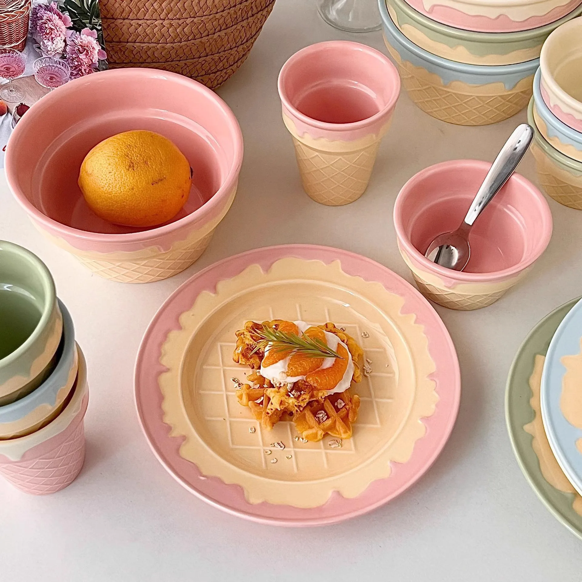 Ice Cream Shaped Ceramic Tableware,Home Girlish Couple Dessert Bowl,Salad Plate Set,Cream Colored Personal Bowl,Breakfast Cup