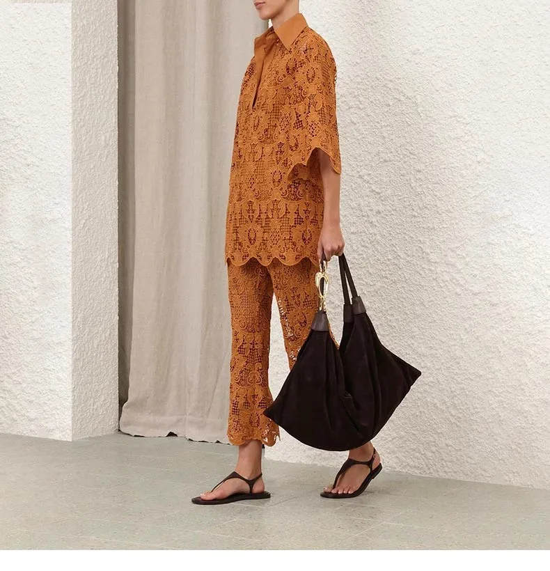 

2025 New Women Holiday Summer Set Embroidery Beaded Hook Flower Hollow High Quality Pullover Blouse and Pants Outfit