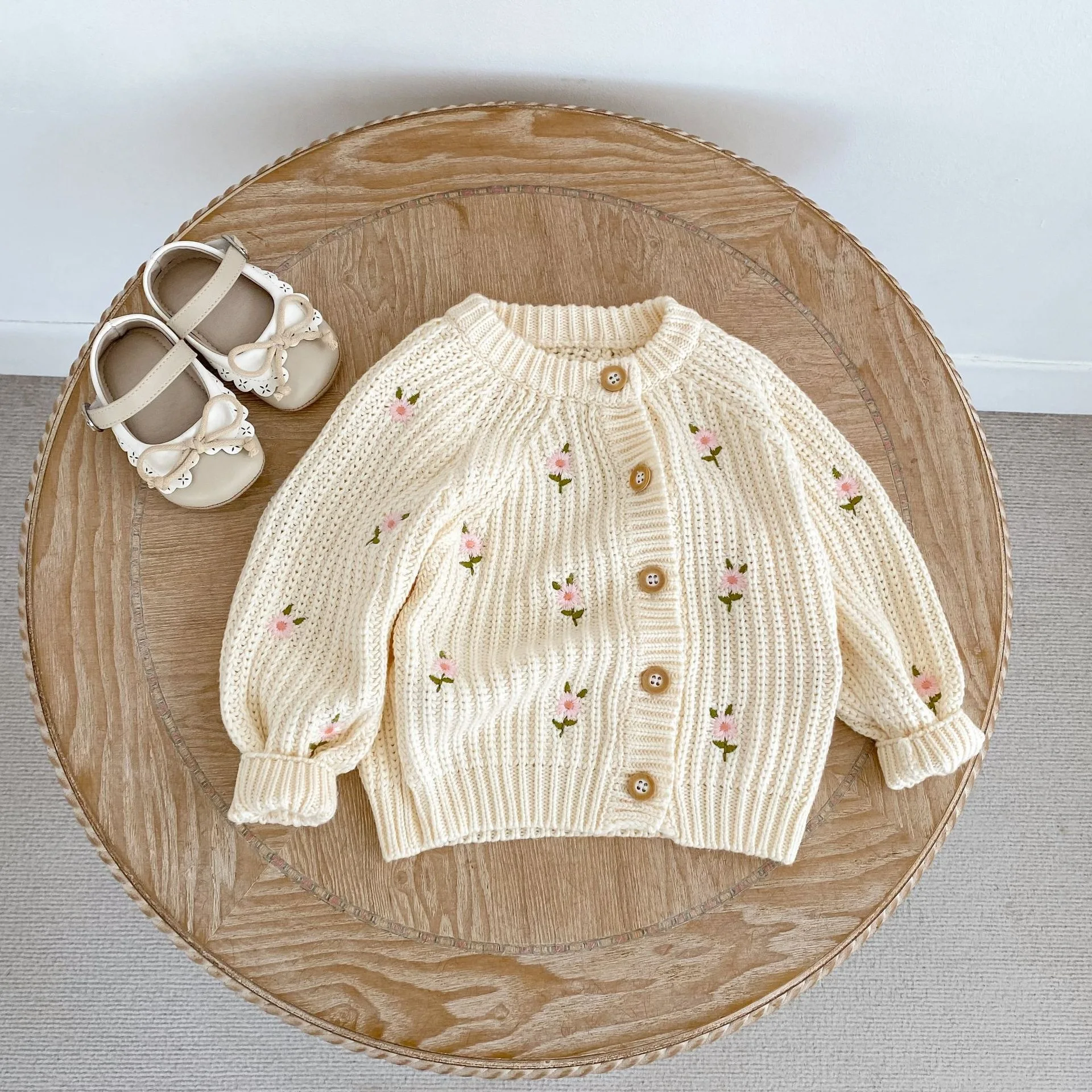 2026 Autumn New Baby Long Sleeve Knitted Coat Girls Cute Flower Embroidery Sweater Cardigan Cotton Infant Toddler Clothes