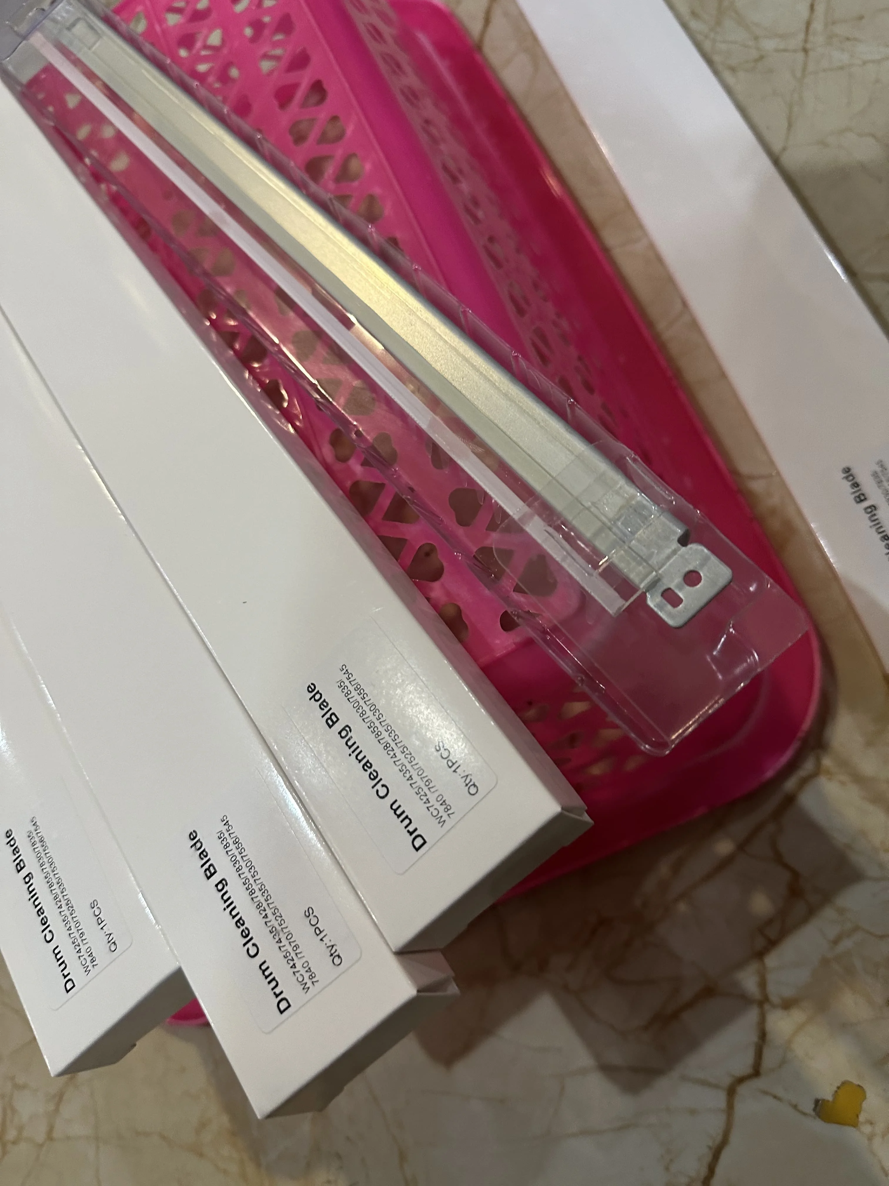 

4 шт. лезвия для чистки барабана для Xerox Phaser 7500 7800 WC 7525 7530 7545 7556 7535 7830 7835 7845 7855 C3370 C4470 C5570 лезвие для протирания