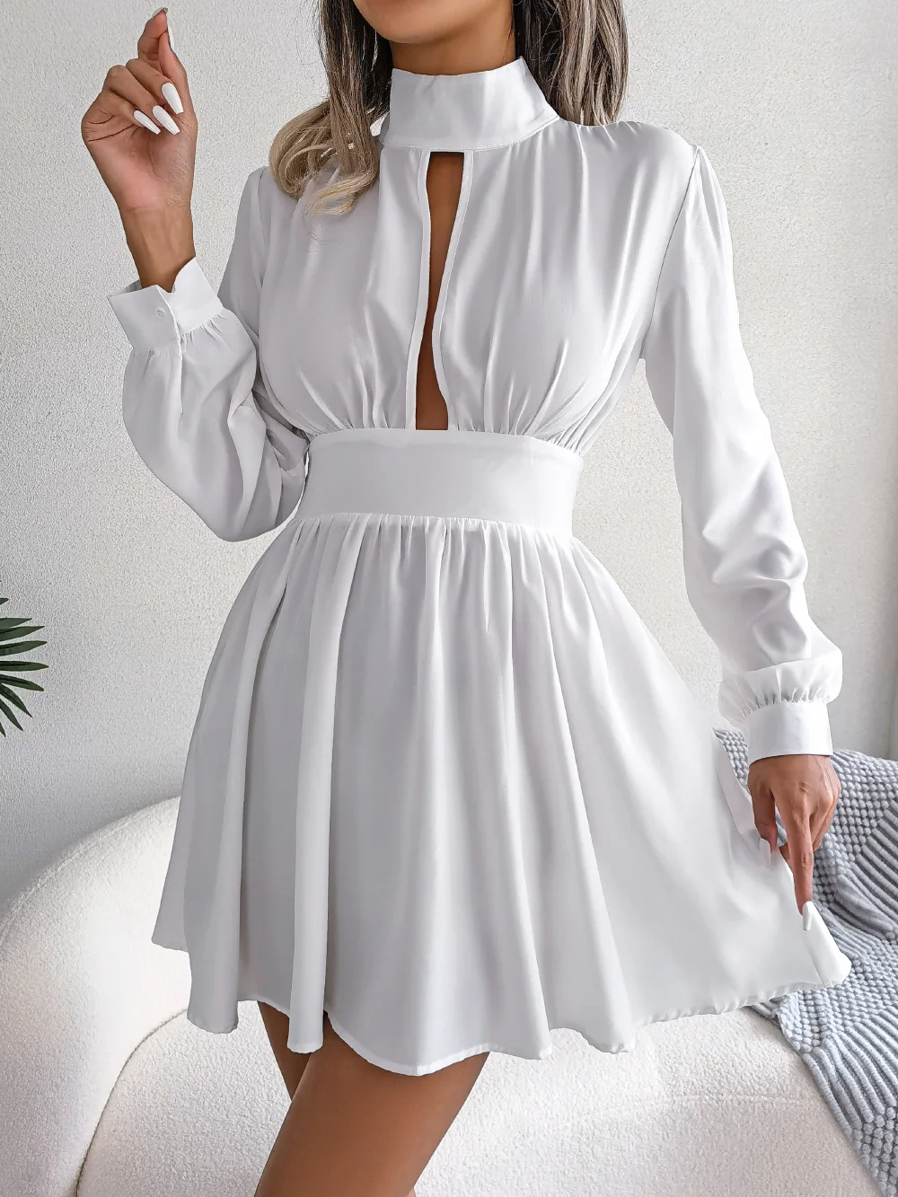 Elegant Women's Dresses  Sexy Hollow Waist Short Dress  Elbise Vestido De Gala Branco Ropa Mujer Primavera Verano Платье Миди