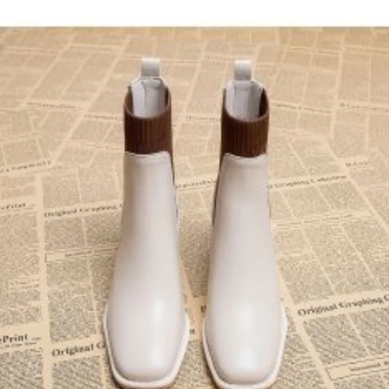 Autumn and Winter 2024 New Versatile Nude Boots Women\'s Thick Heel Side Zipper High Heel Simple Casual Square Short Boots Women