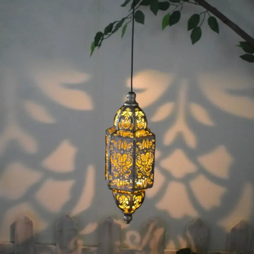 Solar Powered Solar Lantern Lithium Battery Waterproof Moroccan Lantern With Hook Hollowed-out Garden Lamp Courtyard Lighting