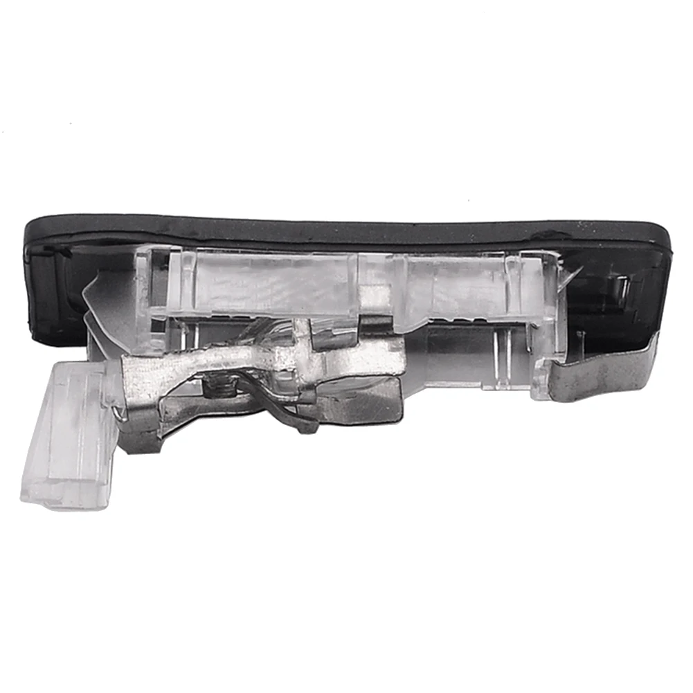 Iluminación halógena para matrícula, accesorio para Passat B6 B7 Jetta MK6 Tiguan Touran Sharan Golf PLUS Seat Alhambra 5N0943021