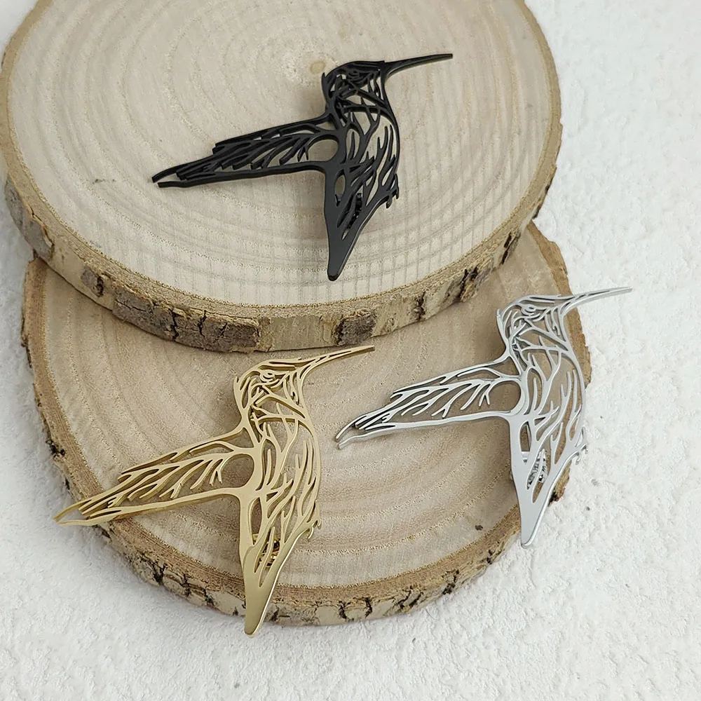 Original branch woodpecker hollow stainless steel gold-plated 18K brooch, suit lapel pin, waterproof formal fitting