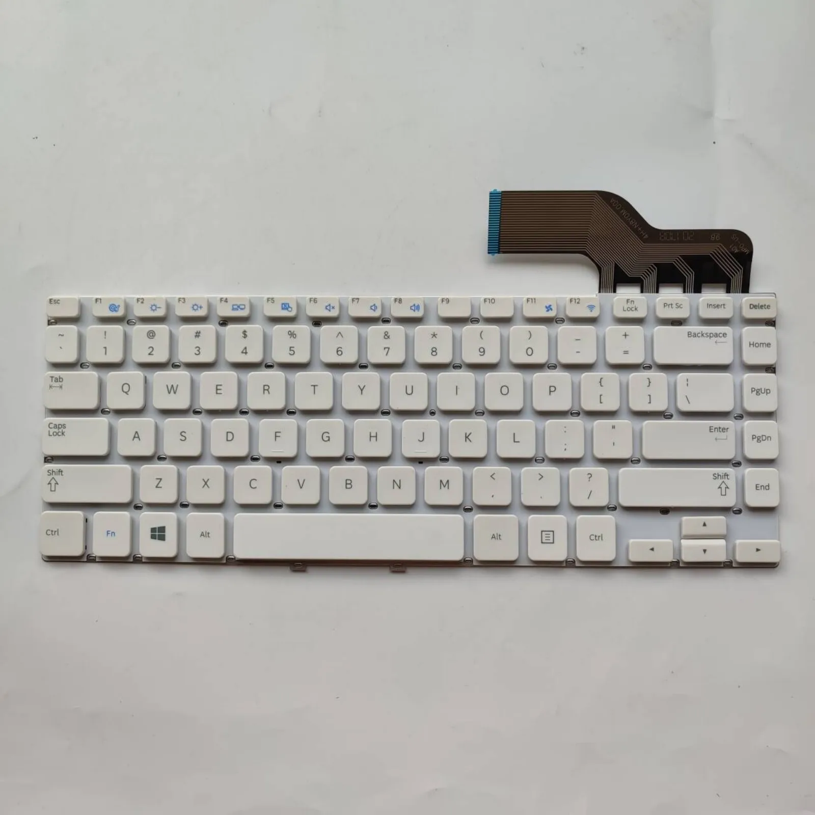 

Laptop keyboard US Layout for SAMSUNG np270e4v 355V4X 270E4V 275E4V 270E5E