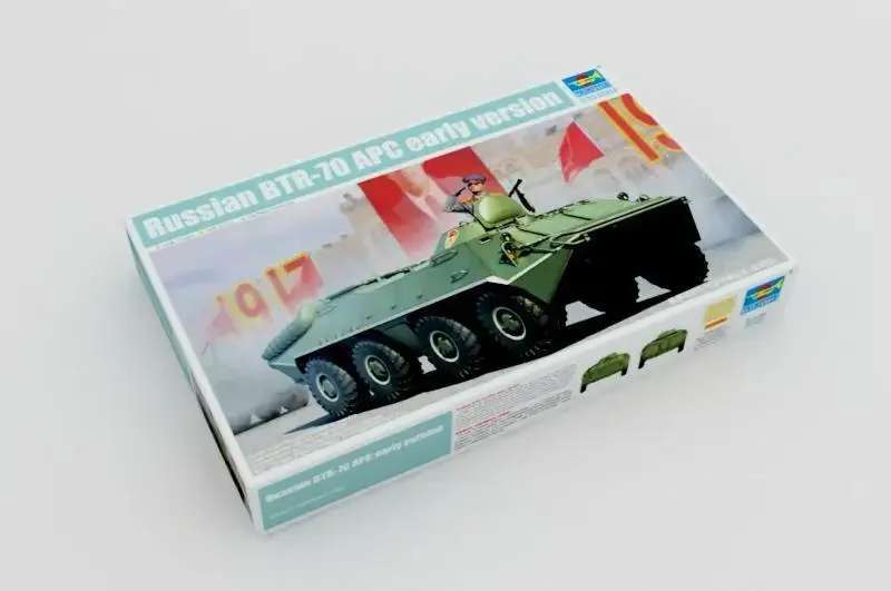 Trumpeter 01590 1/35 Russian BTR-70 APC (Early Version) Model Kit