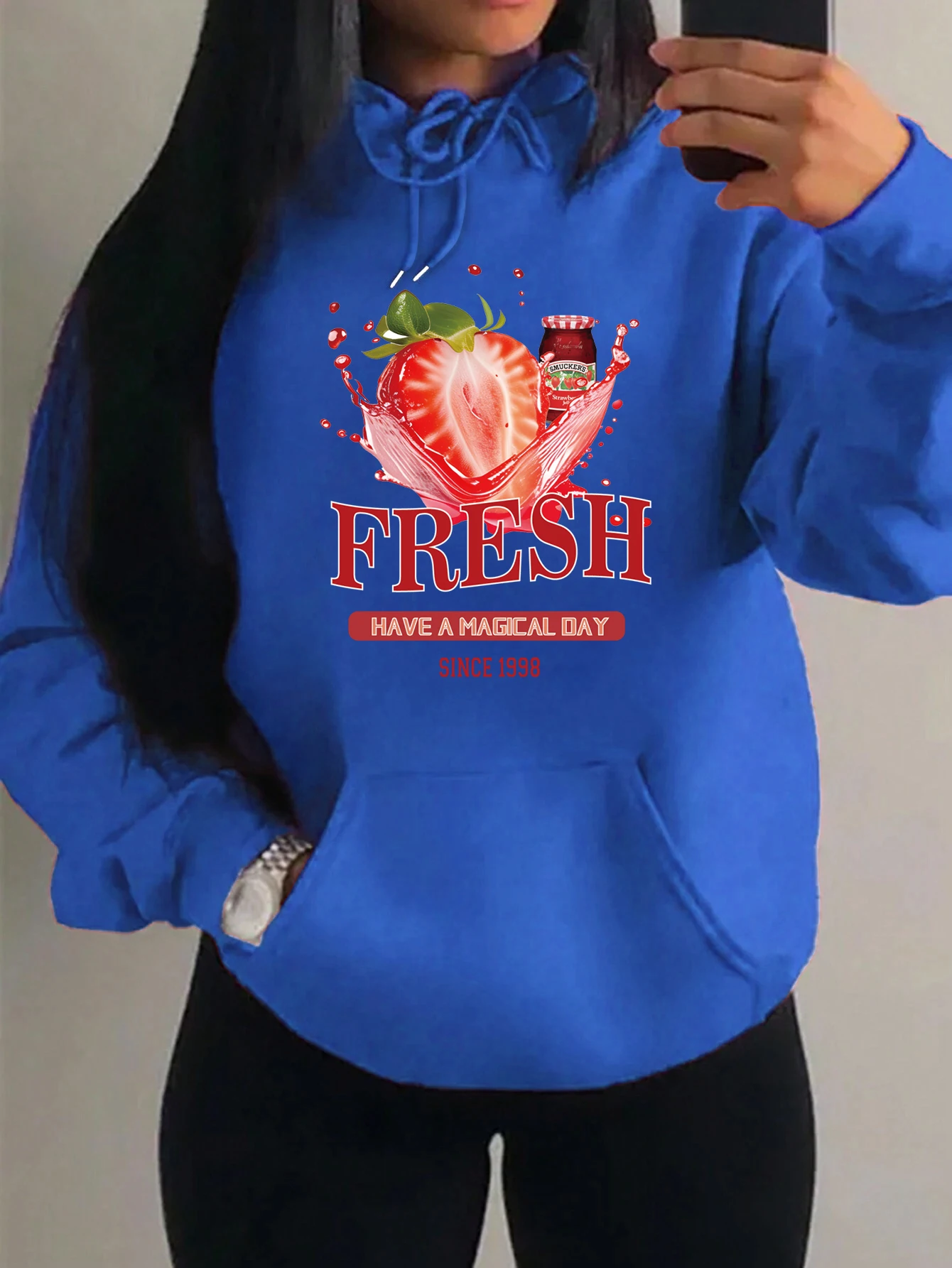 Fresh Canned Strawberries Design Hoodies Female Autumn Y2K Multicolor Womenswear Fleece Hip Hop Pullover Pocket Loose Streetwear