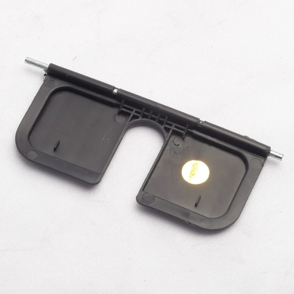 13309983   Panel embellecedor trasero de maletero, cubierta de cerradura, resorte genuino para Buick Regal 2009 2010 2011 2012 2013 2014 2015 2016 2017