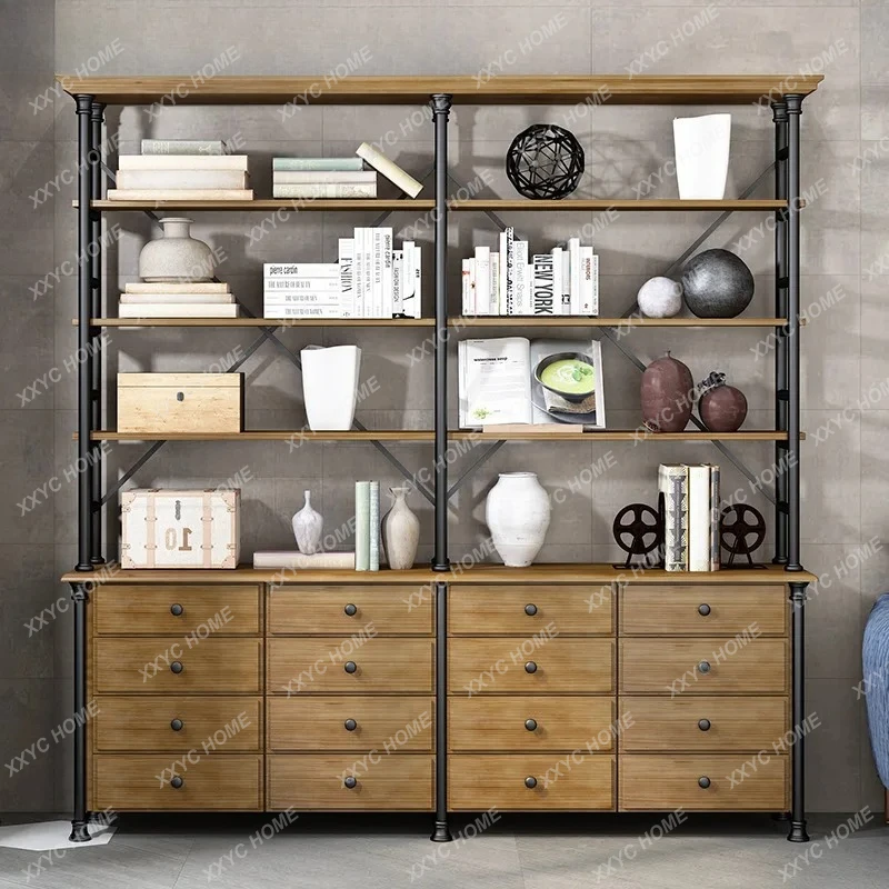 

Многоярусные книжные полки в индустриальном стиле из массива дерева и металла для гостиной, офиса, прихожей, с функцией разделения пространства и хранения.