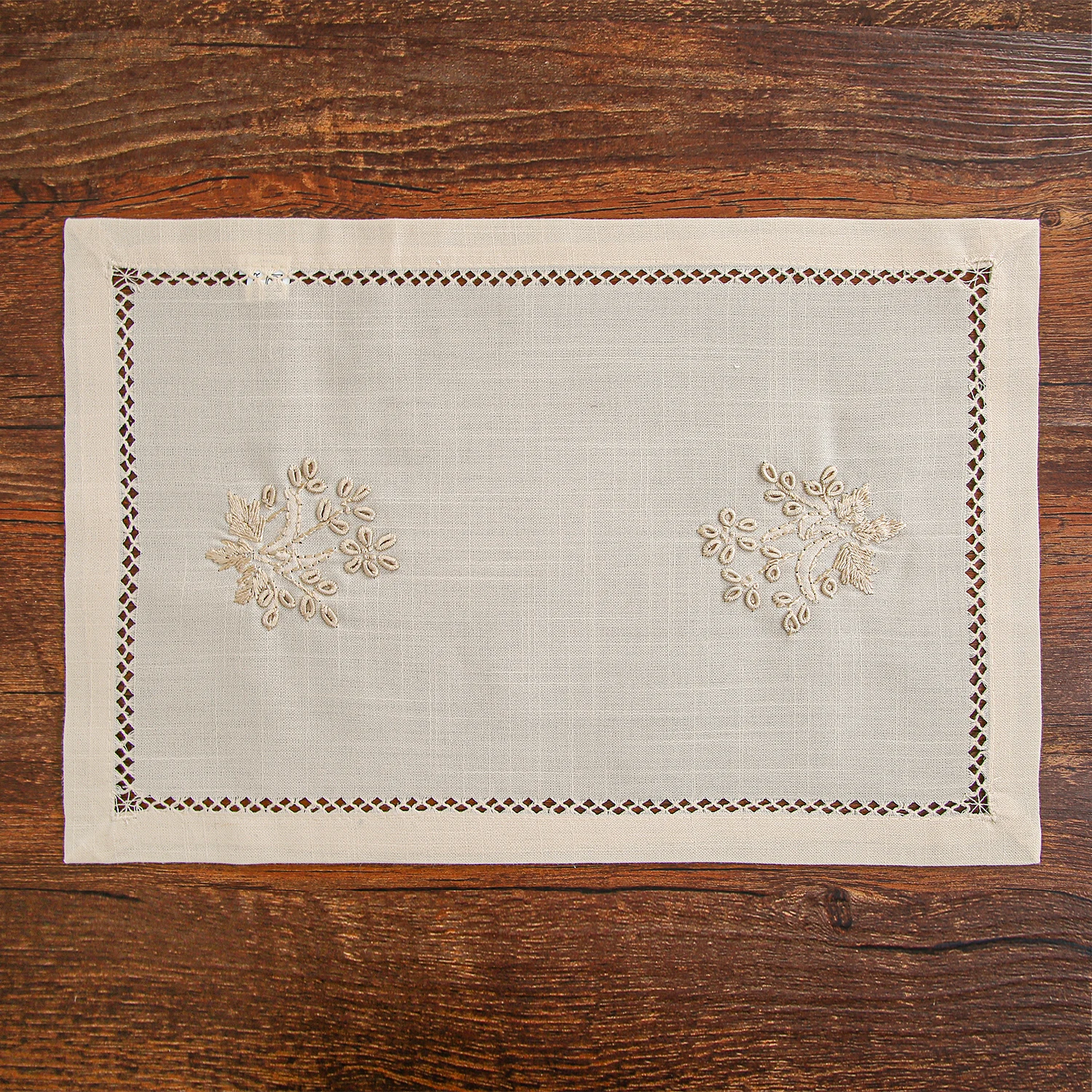 @Handmade 100% Vintage Placemat Hemstitched Embroidered by Hands, White, Beige, Slub Cotton, Eleganet, Luxurious  Table Deco