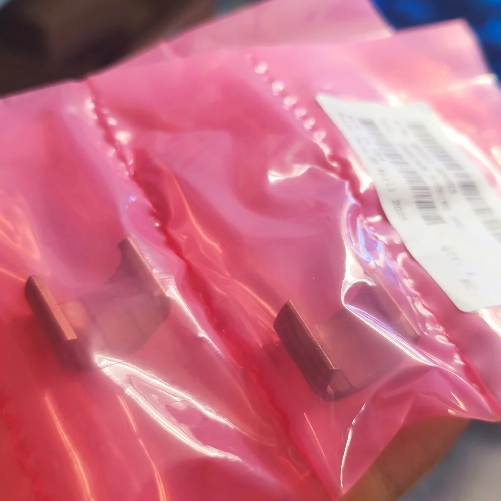 

1set Carriage Bushing Q6651-60053 Q6651-60337 For HP DesignJet Z6100 Z6200 Z6600 Z6800 T7100 T7200 L25500 L26500 Z4000 D5800