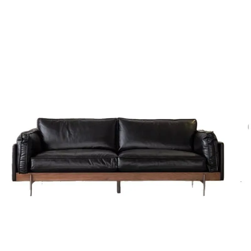 

Vintage vintage solid wood and leather sofa with French luxury feel, suitable for both large and small living rooms