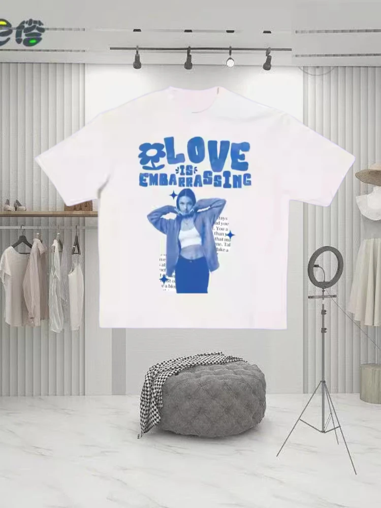

Летняя мода 2025 LOVE IS EMBARASSING Yaya GUTS Концертная периферийная футболка с короткими рукавами OLIVIA RODRIGO для мужчин и женщин