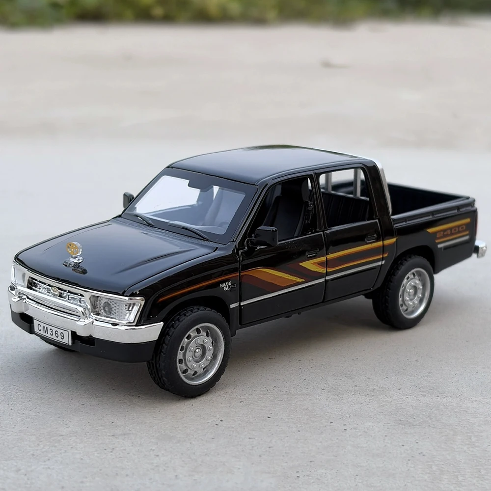 1:32 ハイラックス ハイエース ミニチュア おもちゃ 車 合金 ダイキャスト モデル 四輪サスペンション ドア開閉 サウンド ライト プルバックカー 装飾品