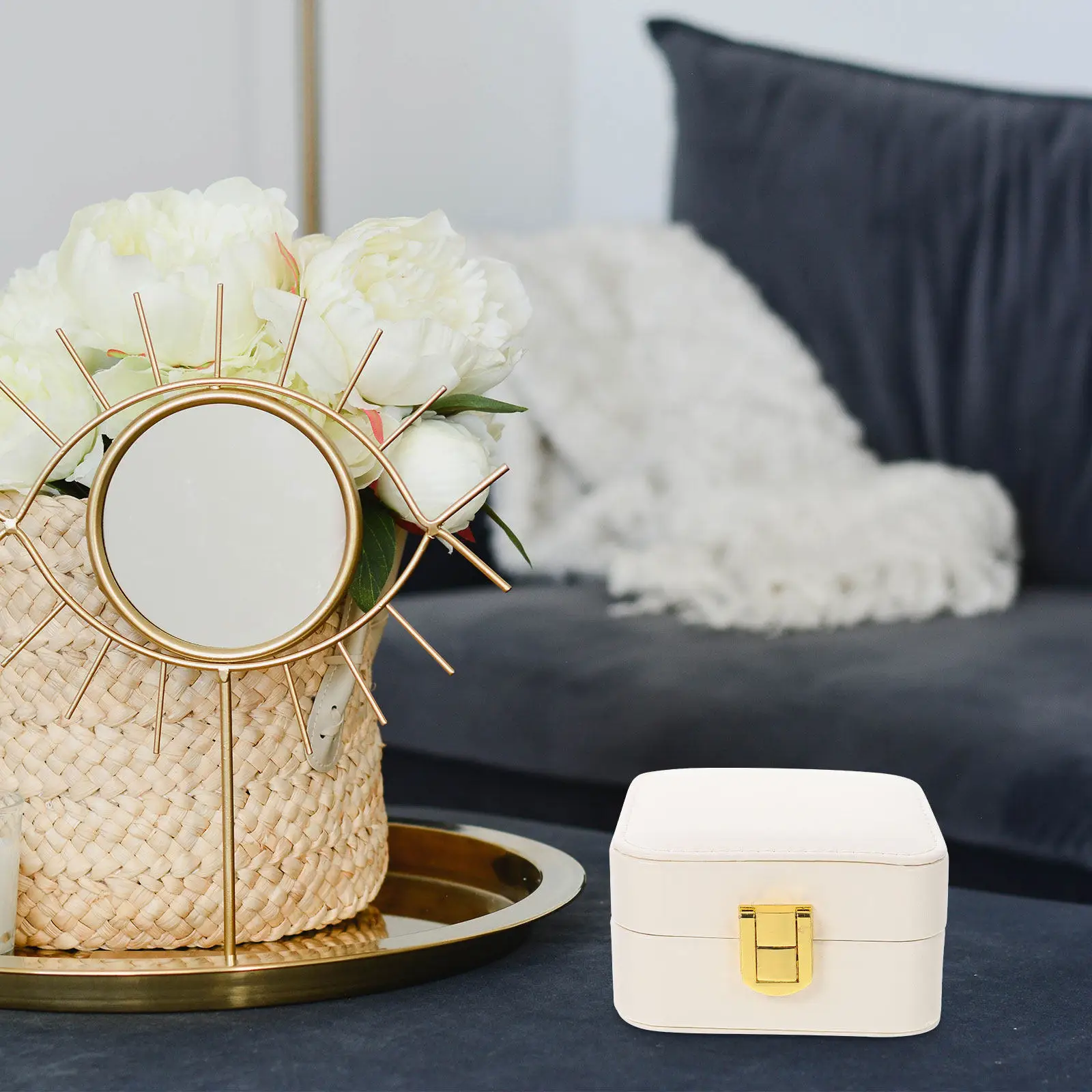 

Маленькая шкатулка для украшений, дорожный футляр для ювелирных изделий с зеркалом, высококачественный износостойкий органайзер для хранения серег, ожерелий, браслетов, колец