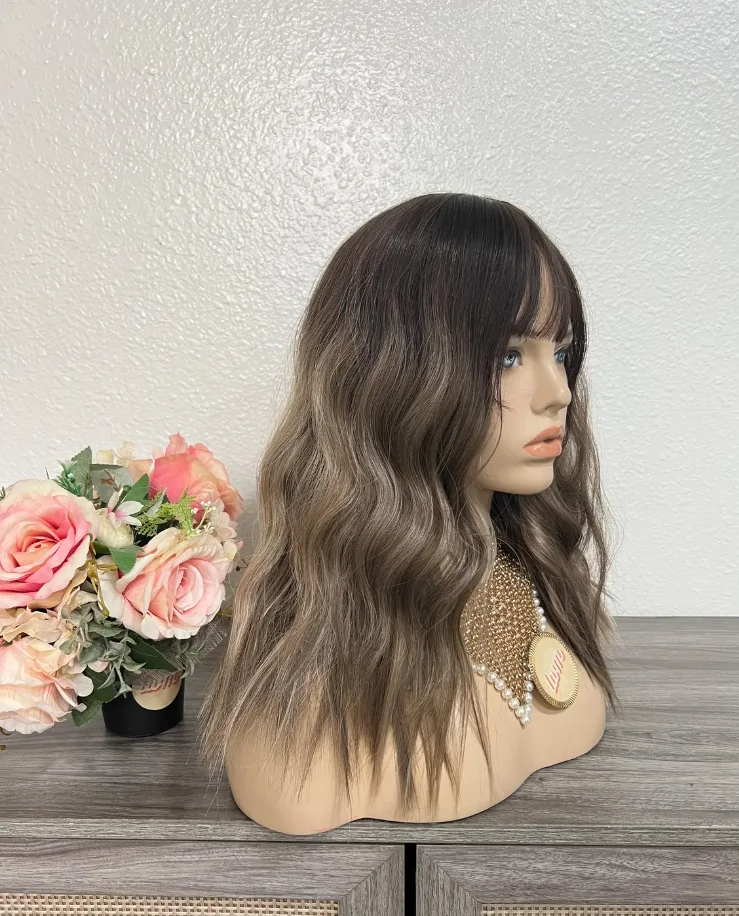 Wig Lace Frontal Ombre Platinum Blonde 13*4 Berkualitas Tinggi, Wig Deep Wave dengan Poni, Penjualan Teratas, Serat Tahan Panas, untuk Penggunaan Sehari-hari dan Pesta