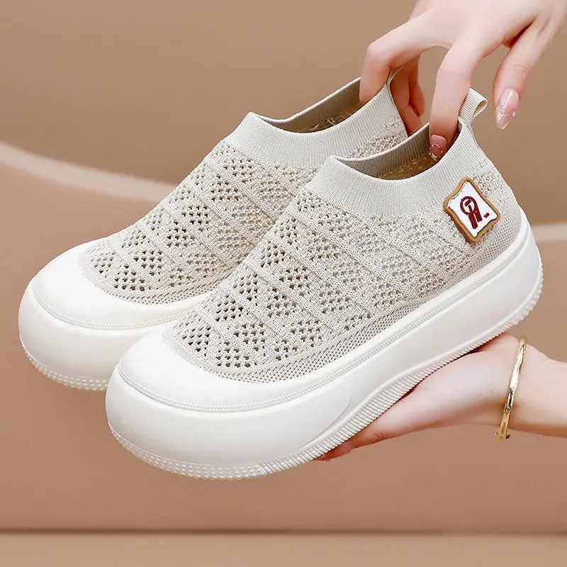 2026 Summer New Women Breathable Mesh Slip On Shoes Soft Sole Casual Sports Canvas Footwear Comfortable Versatile Walking