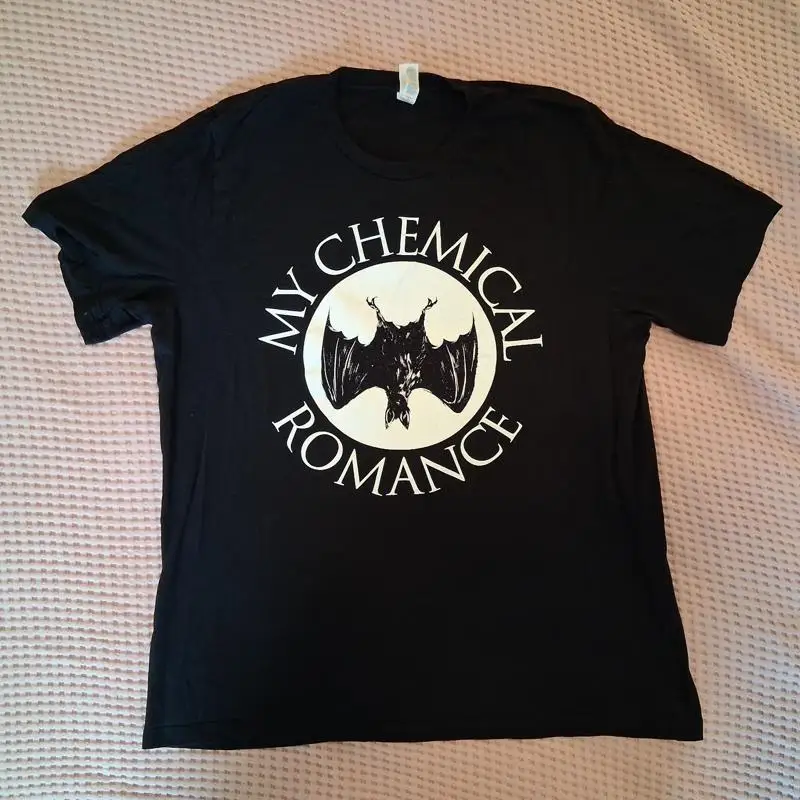 

My Chemical Romance Bat Design T Shirt XL Very Good Condition