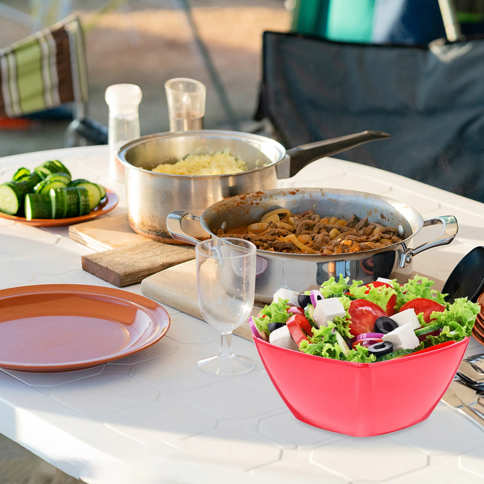 

Heart Shaped Salad Bowl Red Premium Melamine Non-Slip Tableware For Camping Bbq Party Household Use Lightweight Rotating