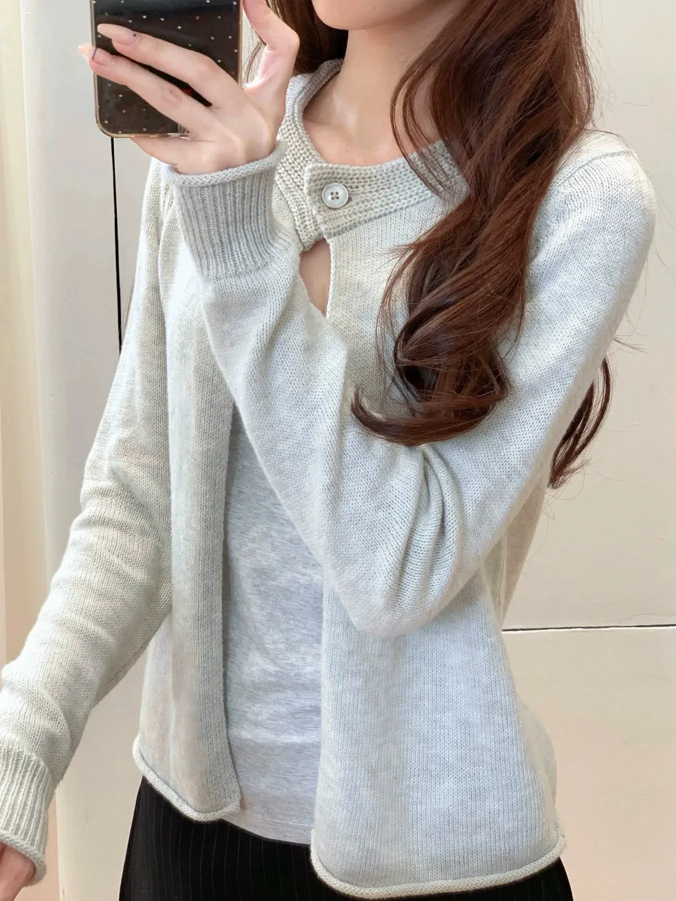 Sweet Gray Single Button Sweater Cardigan Women Casual Raw Hem O-neck Long Sleeve Knitwear Top Vintage Simple All-match Tops Y2K