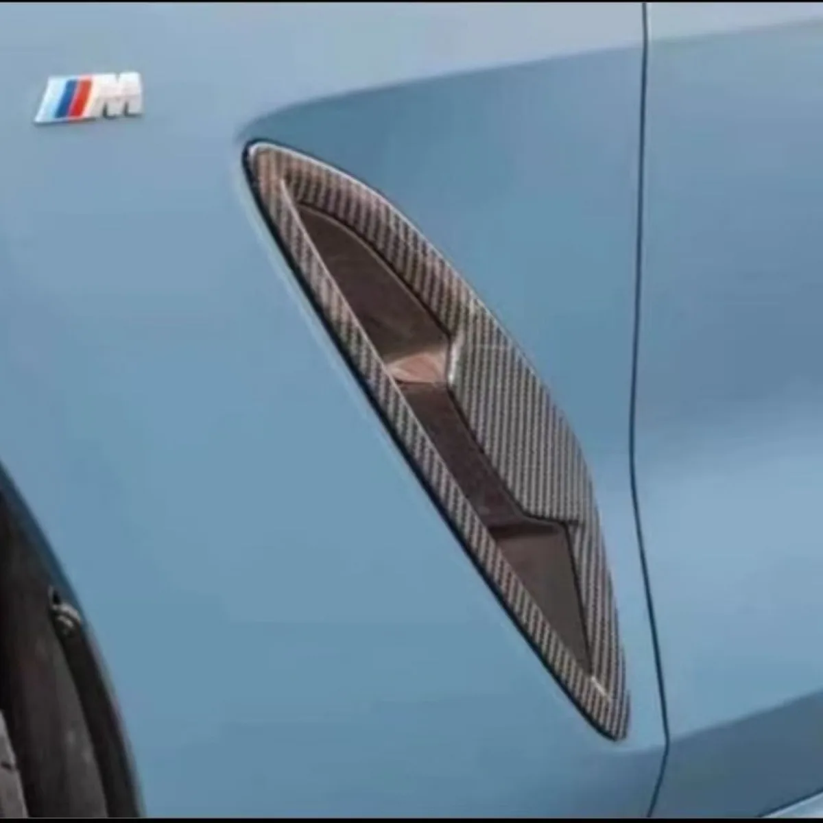 Suitable for BMW 8 Series 840i G14 G15 modified and upgraded dry carbon fiber fender trend trim