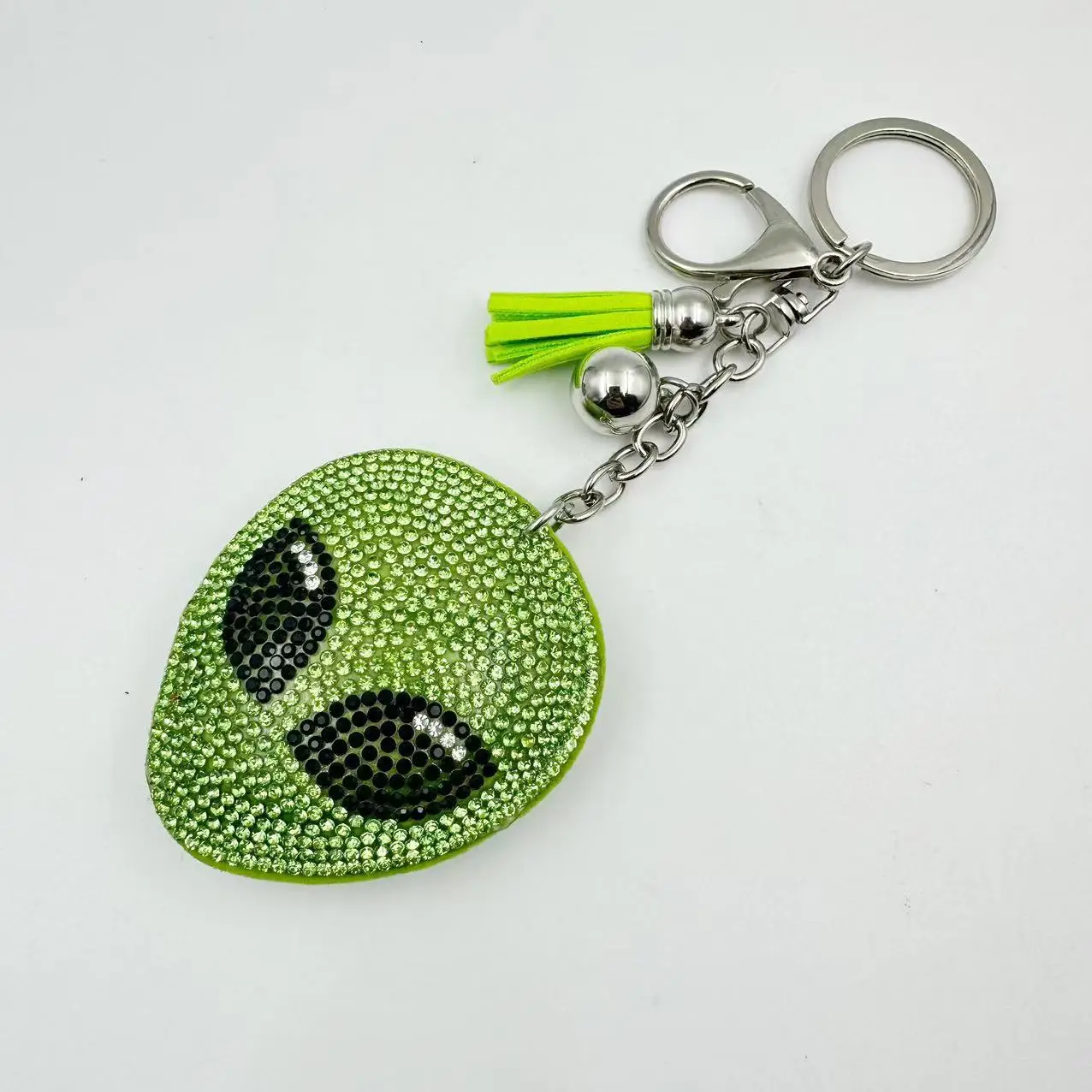 weird keychain alien pendant keychain temperament everything key chain men's and women's accessories accessori