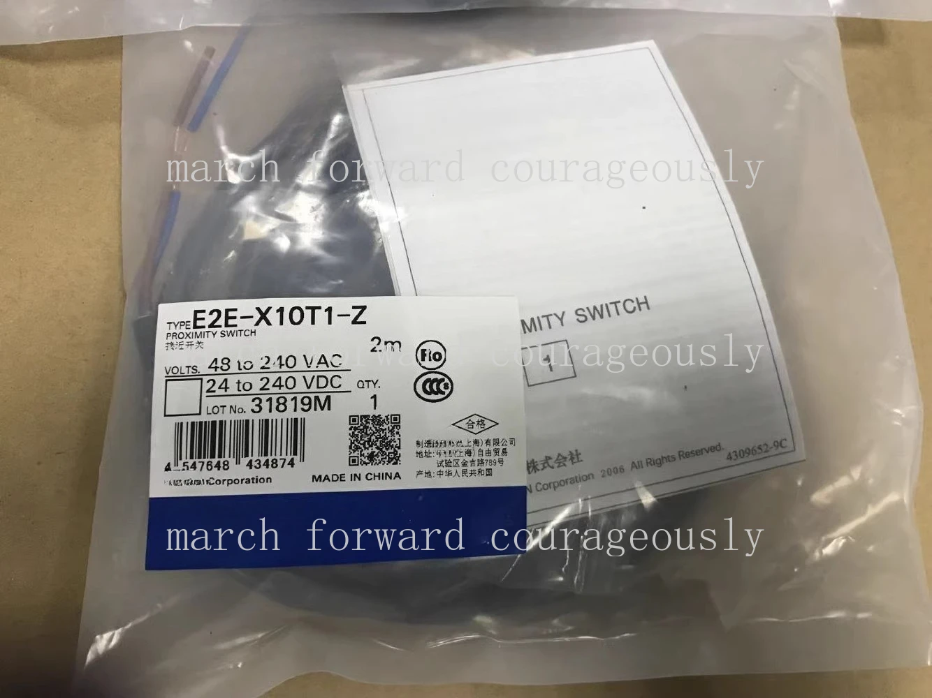Original genuine for Omron E2E-X10T1-Z proximity sensor, AC/DC dual-purpose